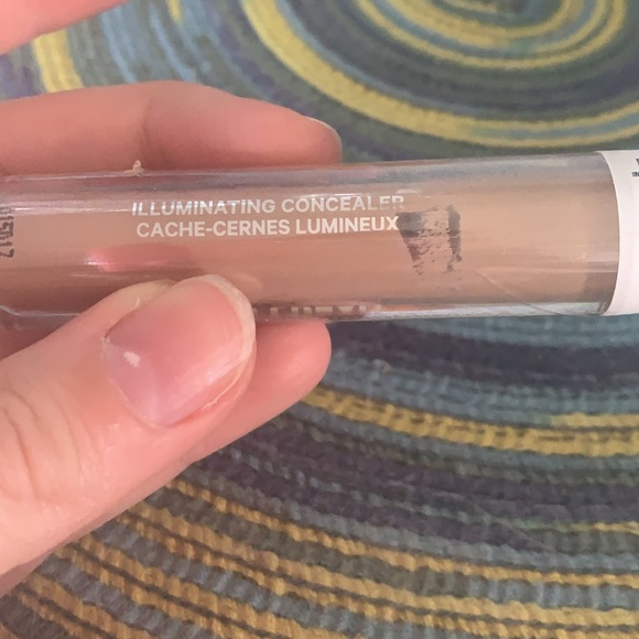 ❄️3/25$ Joe Fresh concealer - Picture 2 of 3